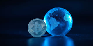 Criptovaluta raffigurata come componente dei mercati finanziari globali più estesi